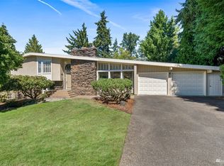 513 Forrest Park Dr, Fircrest, WA 98466