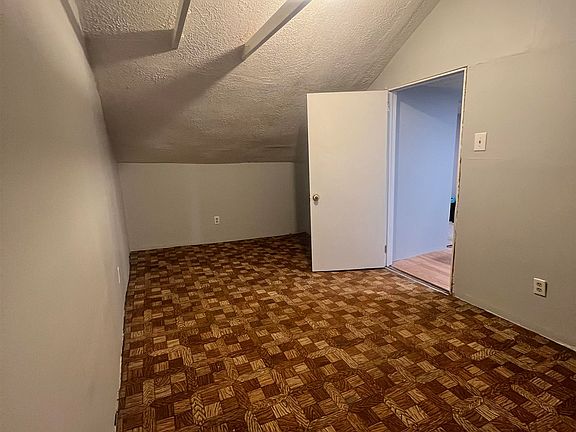 5th image of 401 Teague Dr