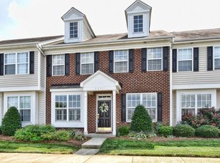 7511 Bluff Point Ln, Denver, NC 28037