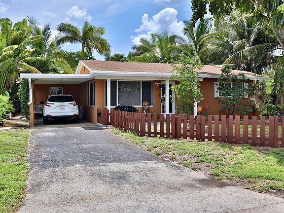 4th image of 3360 NE 13th Avenue