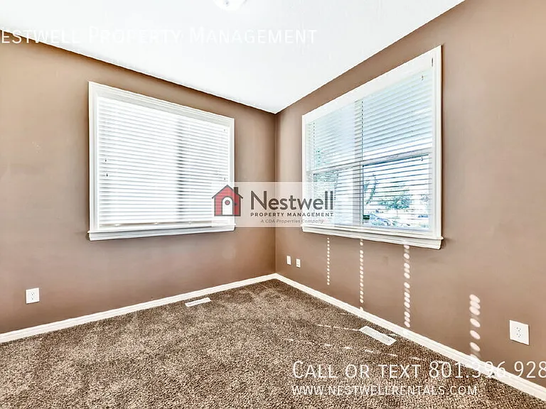 4672 W Firmont Dr — Photo 12