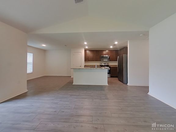 2nd image of 15 Radford Ln