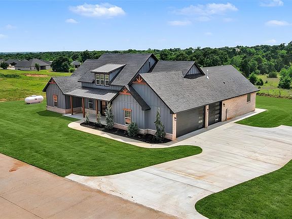 3rd image of 1154 Wolf Creek Dr
