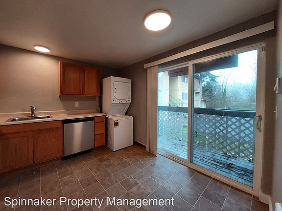 3rd image of 1509 E 38th St #10820553