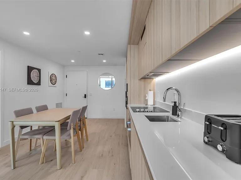 225 N Miami Ave #1107 — Photo 5