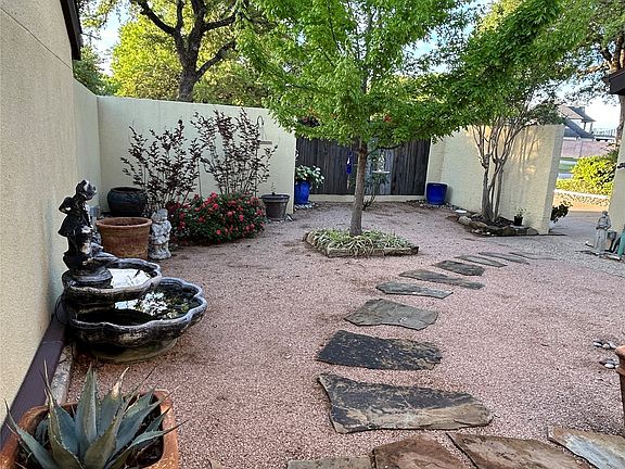 2nd image of 7312 Durado Dr