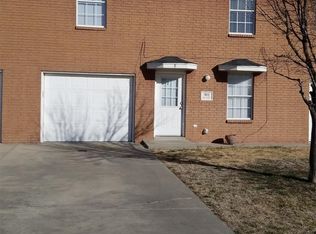 901 29th St APT B, Canyon, TX 79015