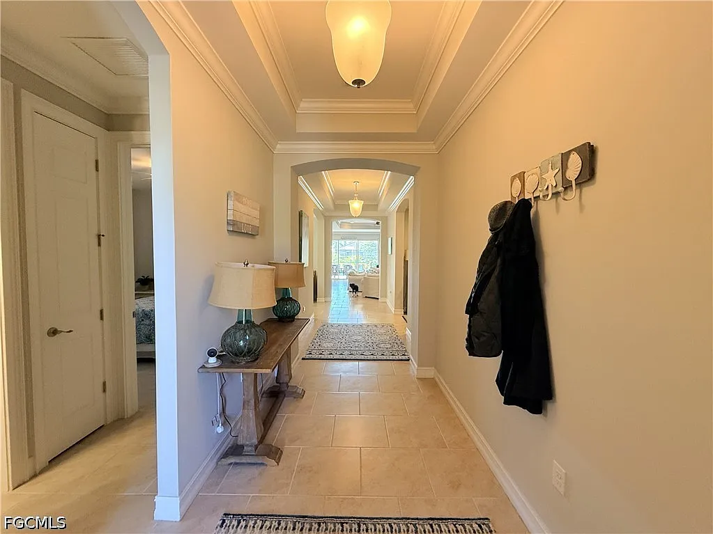 4 bed, 3.5 bath, 2432 sqft, $3,500 — Photo 2