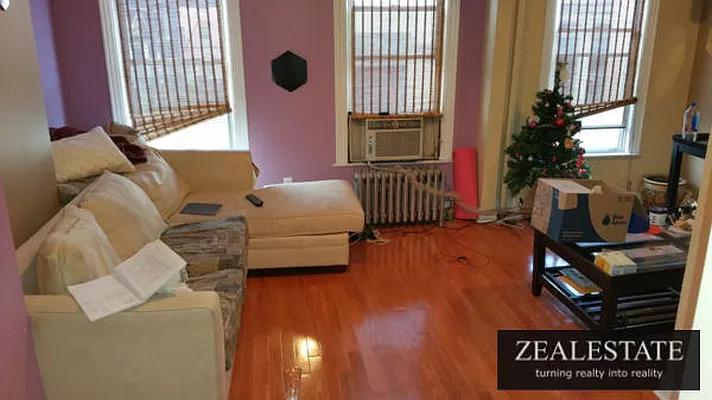 Rented by ZealEstate Group Inc | media 59