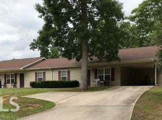 22 Wanda Dr #A/B, Cleveland, GA 30528