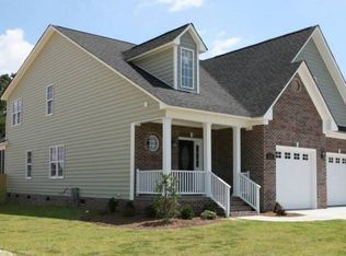 1813 Ellie Ave, Fayetteville, NC 28314