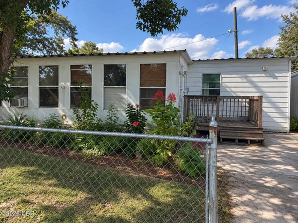 1914 Woodcrest Dr, Ormond Beach, FL 32174