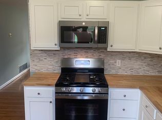 542 Glenwood Ave APT 1, Ambridge, PA 15003