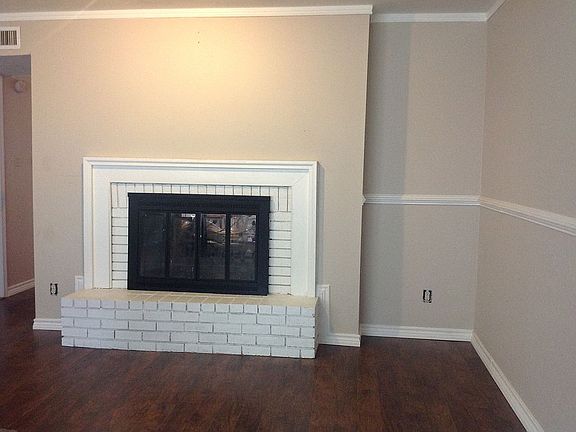 5th image of 5814 Marina Dr #10