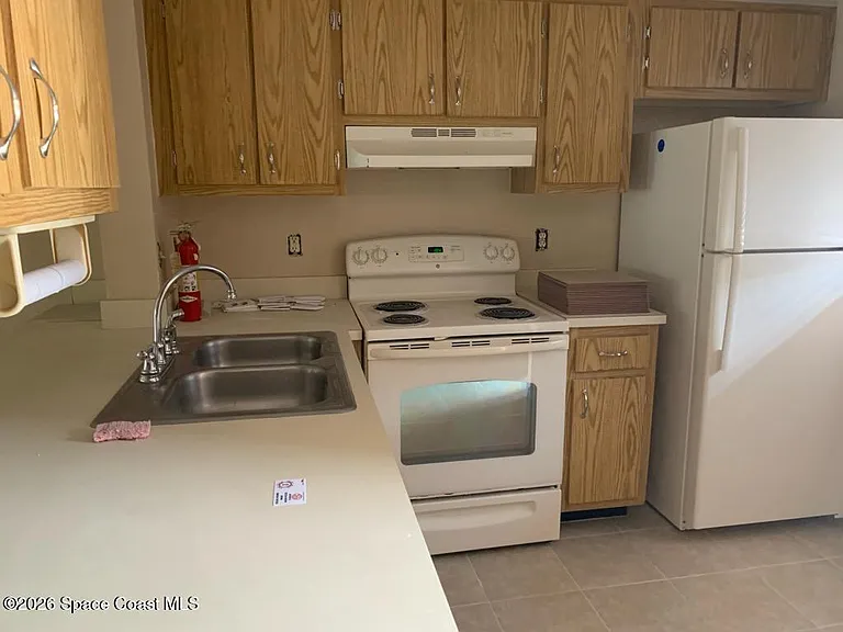 1602 University Ln #1303 — Photo 2