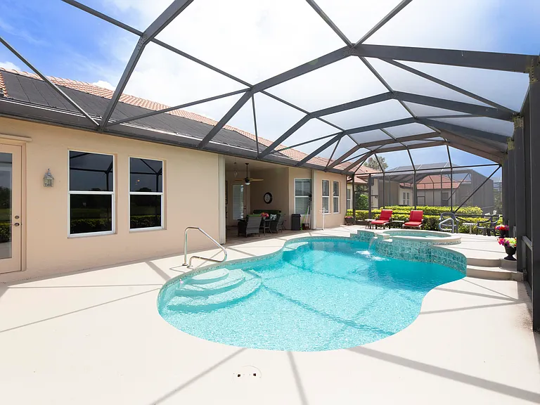 923 SW Grand Reserves Blvd — Photo 52