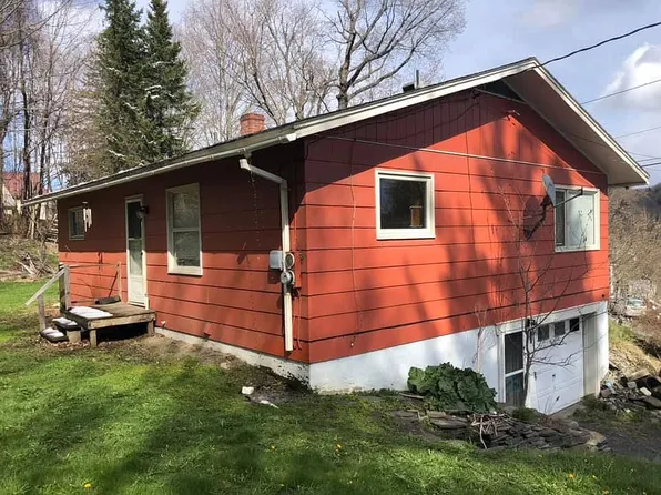 46 Construction Hill Rd, Williamstown, VT 05679