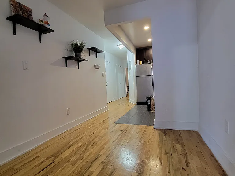 234 W 122nd St #4C — Photo 2
