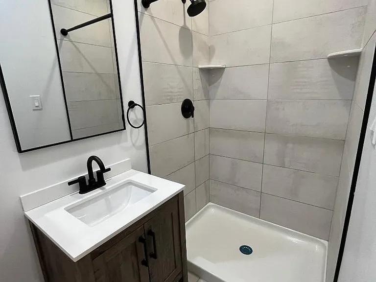 537 S Walnut St #2 — Photo 14