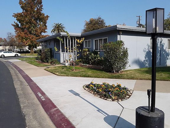 3rd image of 2850 Santa Paula Ct