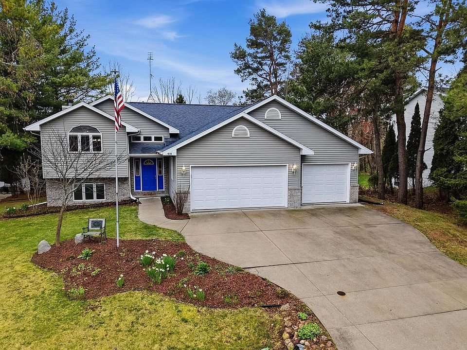 1st image of 615 Sommer DRIVE
