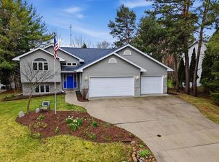 615 Sommer DRIVE, Sheboygan, WI 53081