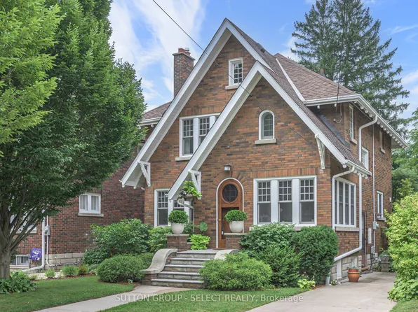17 Willingdon Ave, London, ON N6A 3Y5