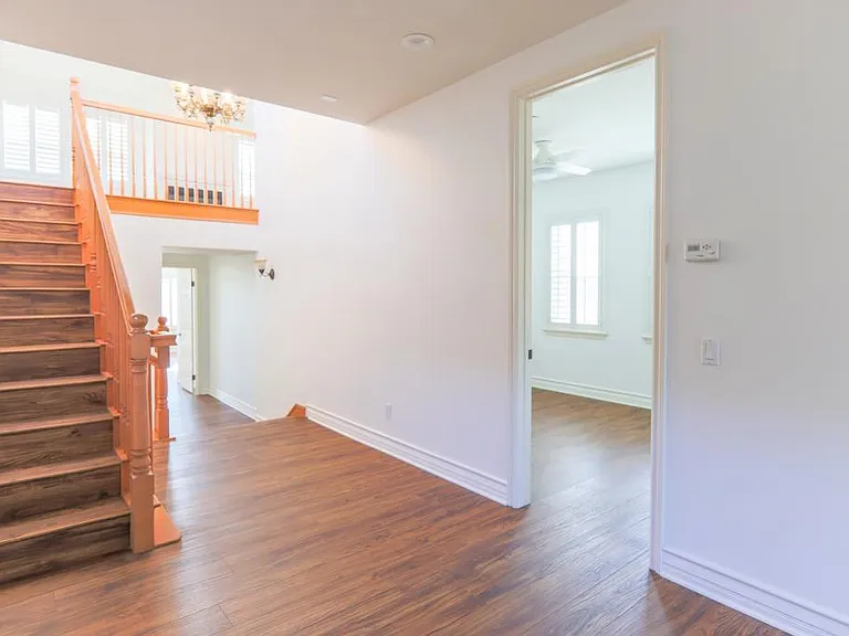 415 N Cedros N — Photo 14