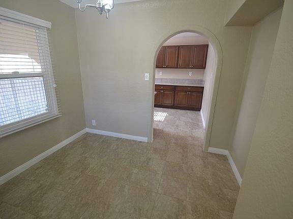 4th image of 1216 W 81st Pl