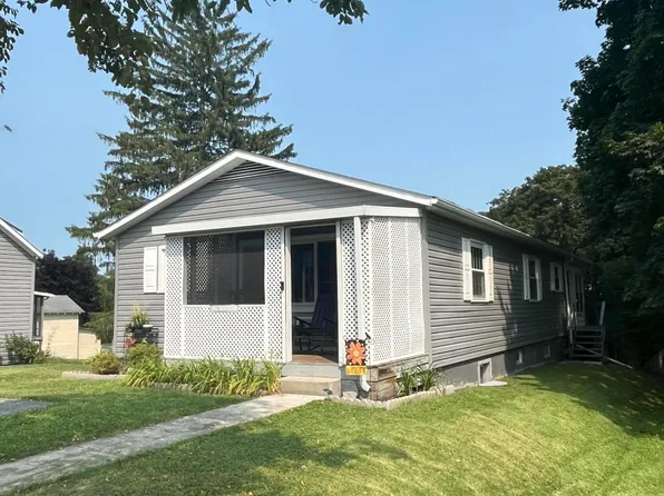 713 Preston St, Bedford, PA 15522