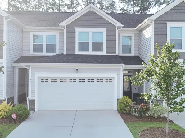 224 Gilder Woods Dr, Garner, NC 27529