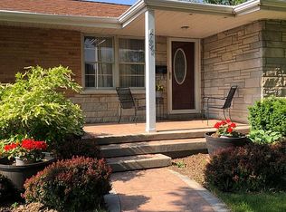 1840 Birch Rd, Homewood, IL 60430