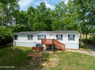4533 Wildwood Rd, Maryville, TN 37804