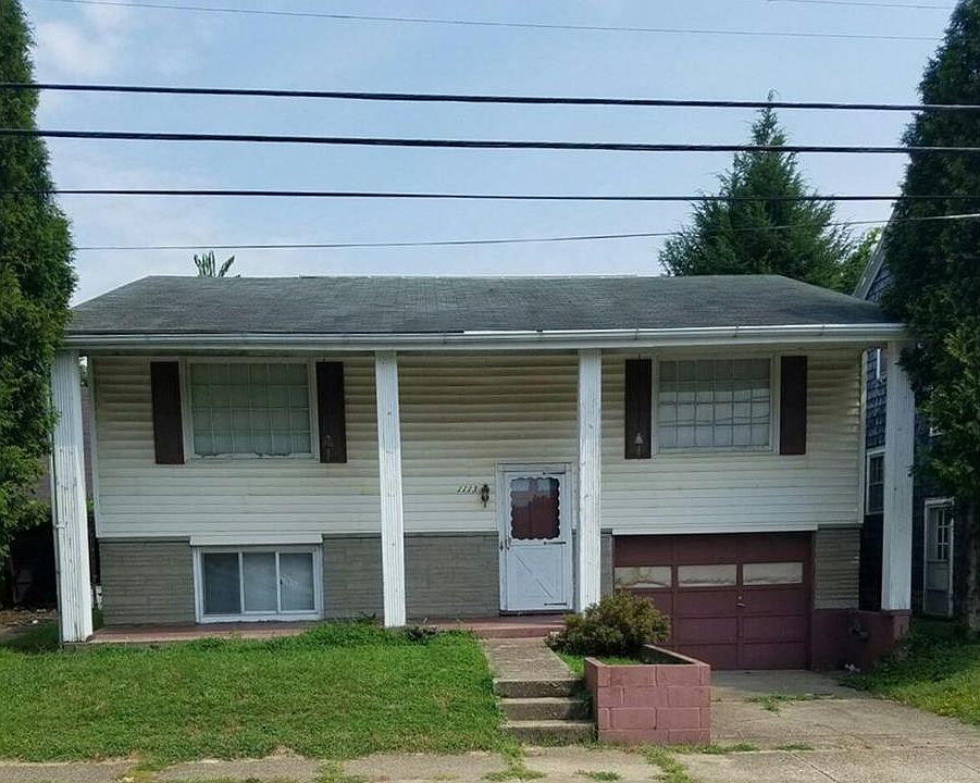 1st image of 1113 Stadium Dr