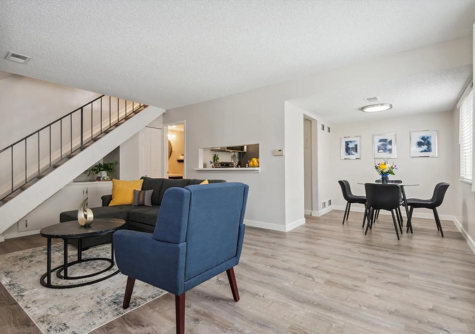 1250 S. Monaco St Pkwy #31 - 1250 Raintree - Centrally Located Condo — Photo 4