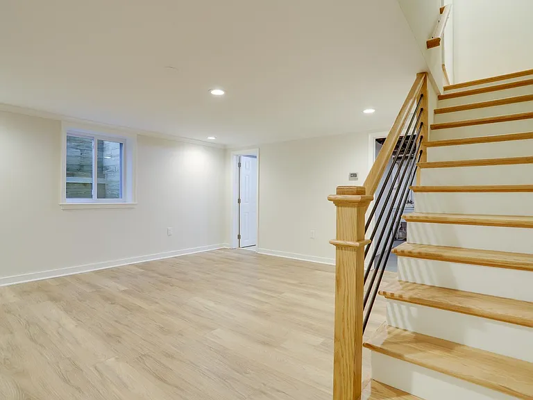 Basement with egress window