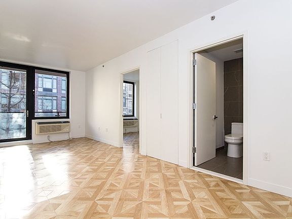 3rd image of 316 E 3rd St APT 4B