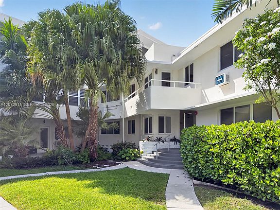 2nd image of 10190 Collins Ave APT 204