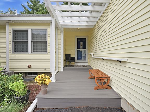 2nd image of 11 Jacobs Way