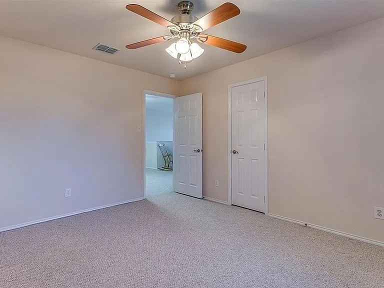 2821 Briargrove Ln — Photo 27