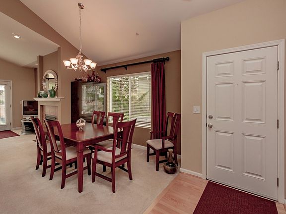 3rd image of 5909 Panorama Dr SE APT 16-104