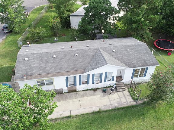 4th image of 14424 Whitney Dr