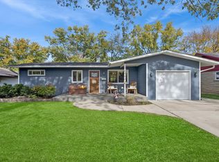 1048 E 8th St, Lockport, IL