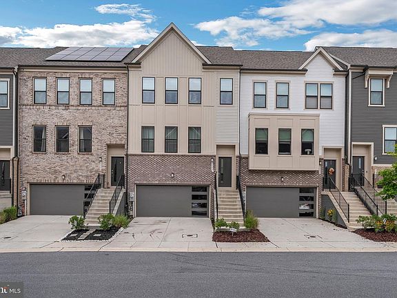 2nd image of 3344 Pitch Pine Dr