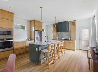 1001 Scenic Dr, Georgetown, TX 78626
