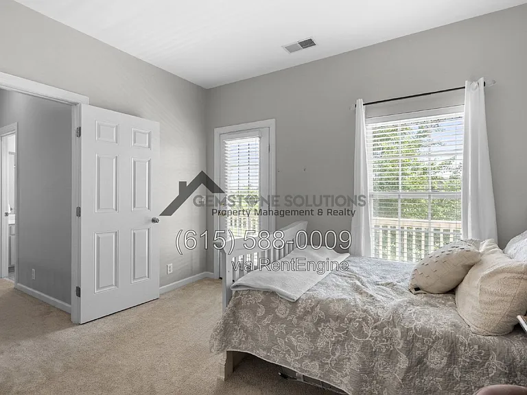 327 Wandering Cir — Photo 37