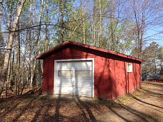 4th image of 2840 Stoney Creek Drive Ne