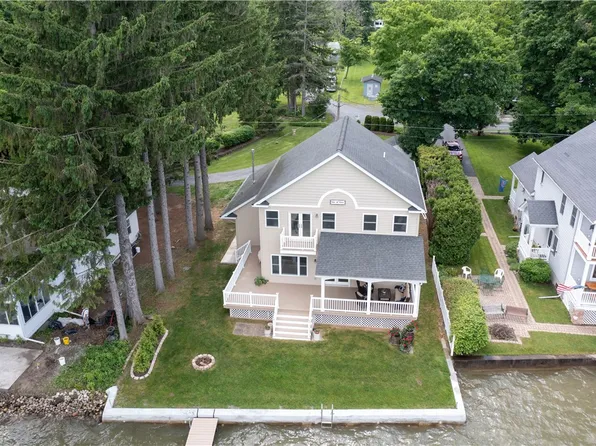 5559 Cottonwood Dr, Conesus, NY 14435