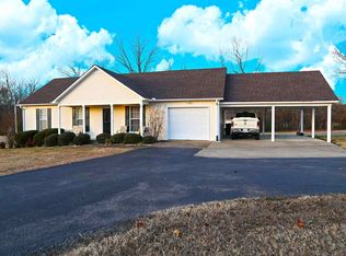157 Hidden Valley Cv, Lexington, TN 38351