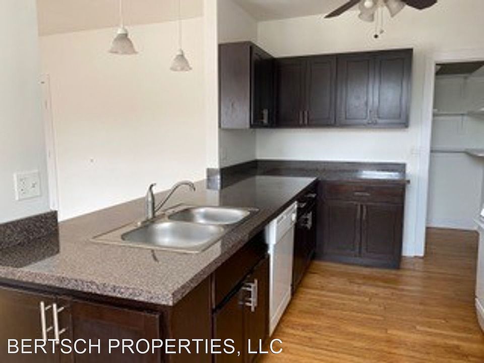 1st image of 4734 N Whipple St #1A
